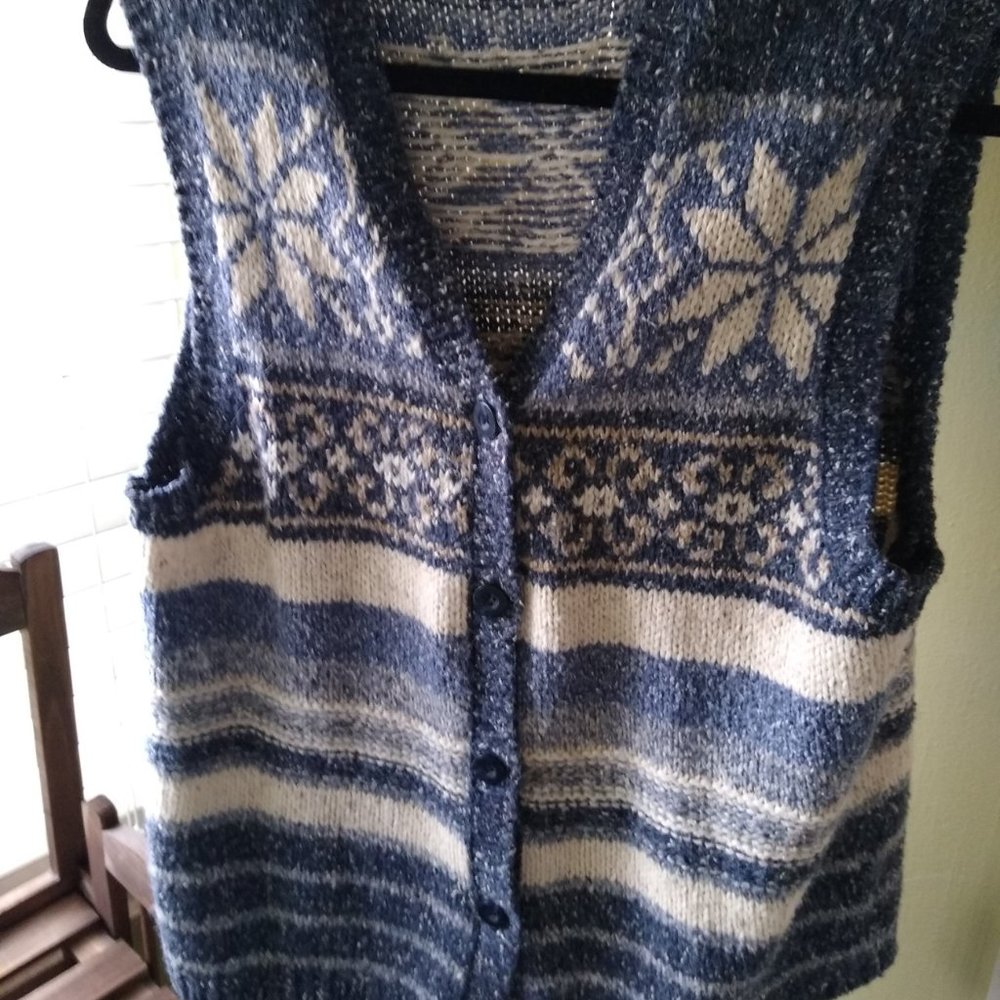 Whitefish Bay Winter Sweater Vest - Size M
